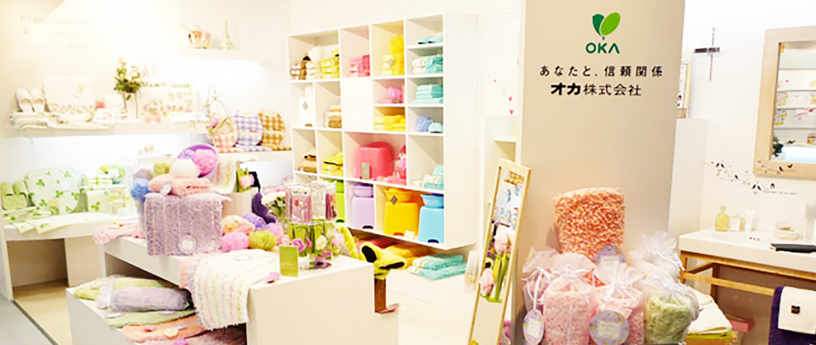 「機能美を備えた自社ブランド・PLYS(プリス)」